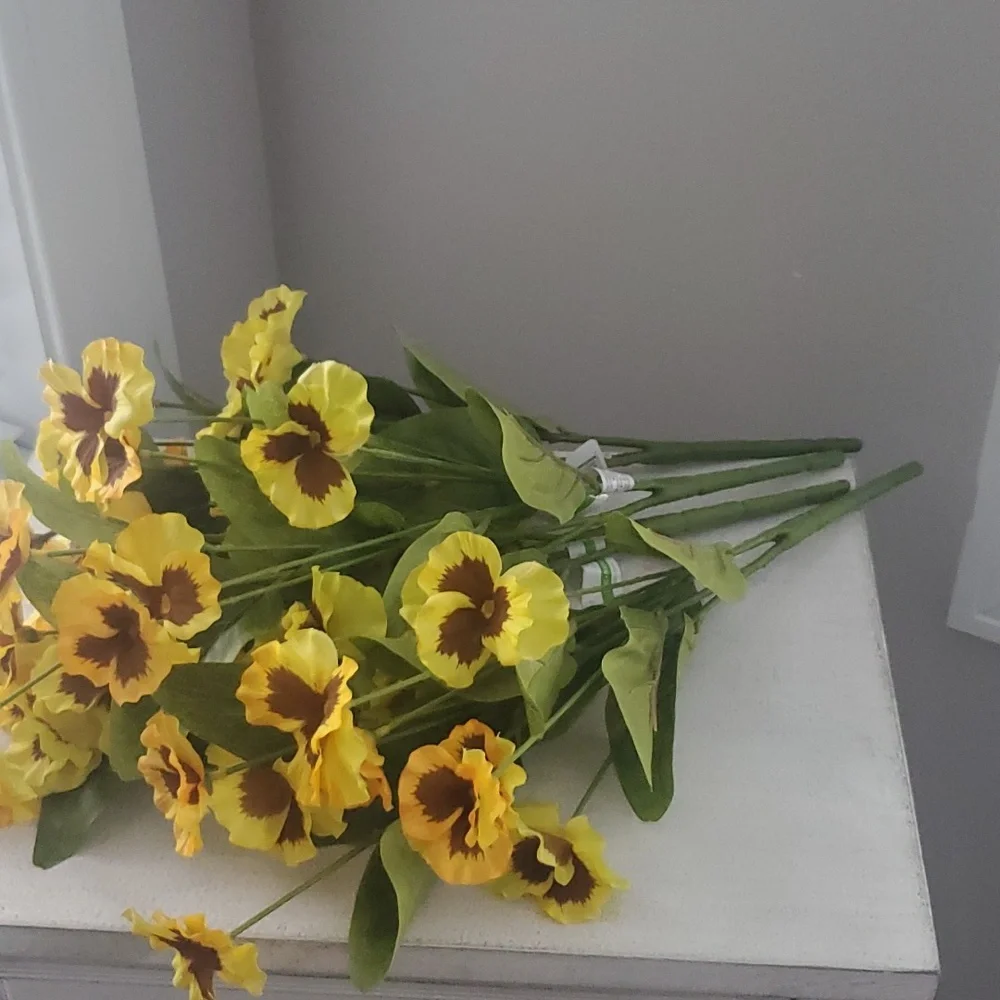 4 pc. SPRING FAUX PANSY FLOWERS